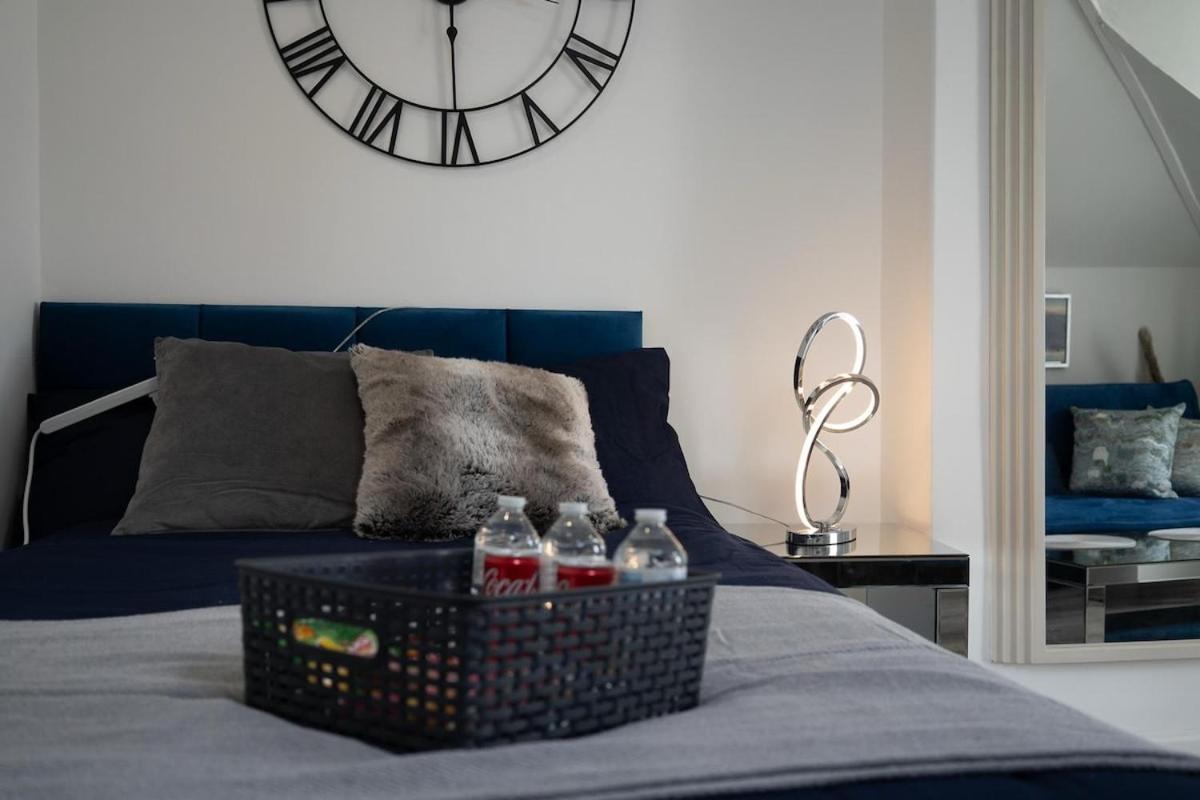 Modern Cozy 2-bedroom Family Friendly